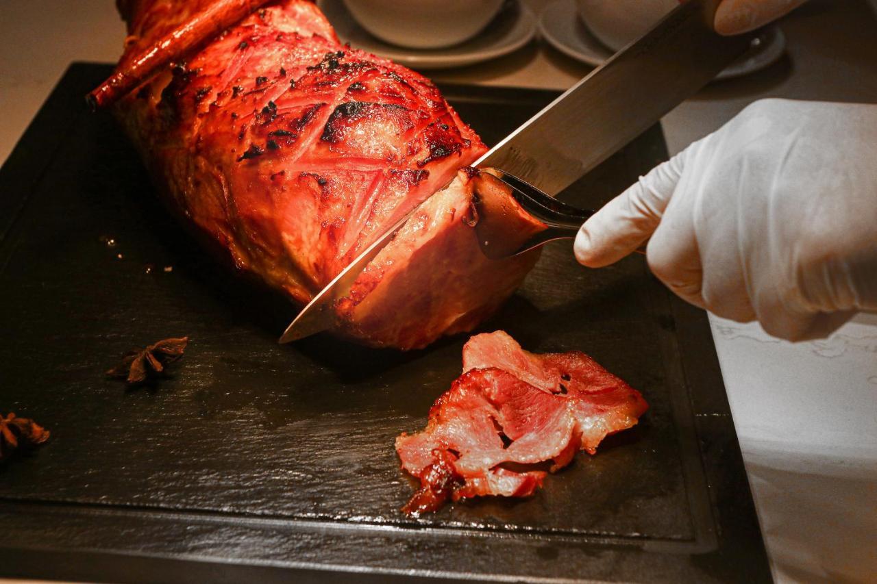 Chatrium Grand Bangkok Exteriér fotografie Slicing ham